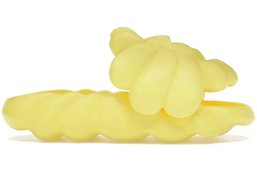 Takashi Murakami Ohana Full-Bloom Slide Blazing Giallo