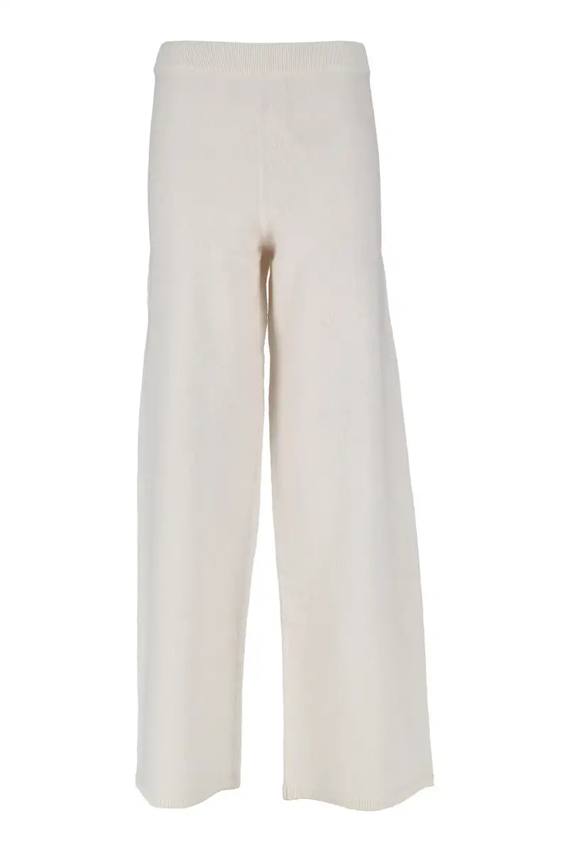 Meimei J. Pantalone Donna M5IZ82