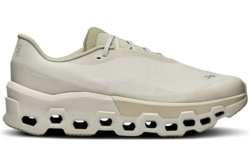 On Cloudmonster 2 POST ARCHIVE FACTION Moondust