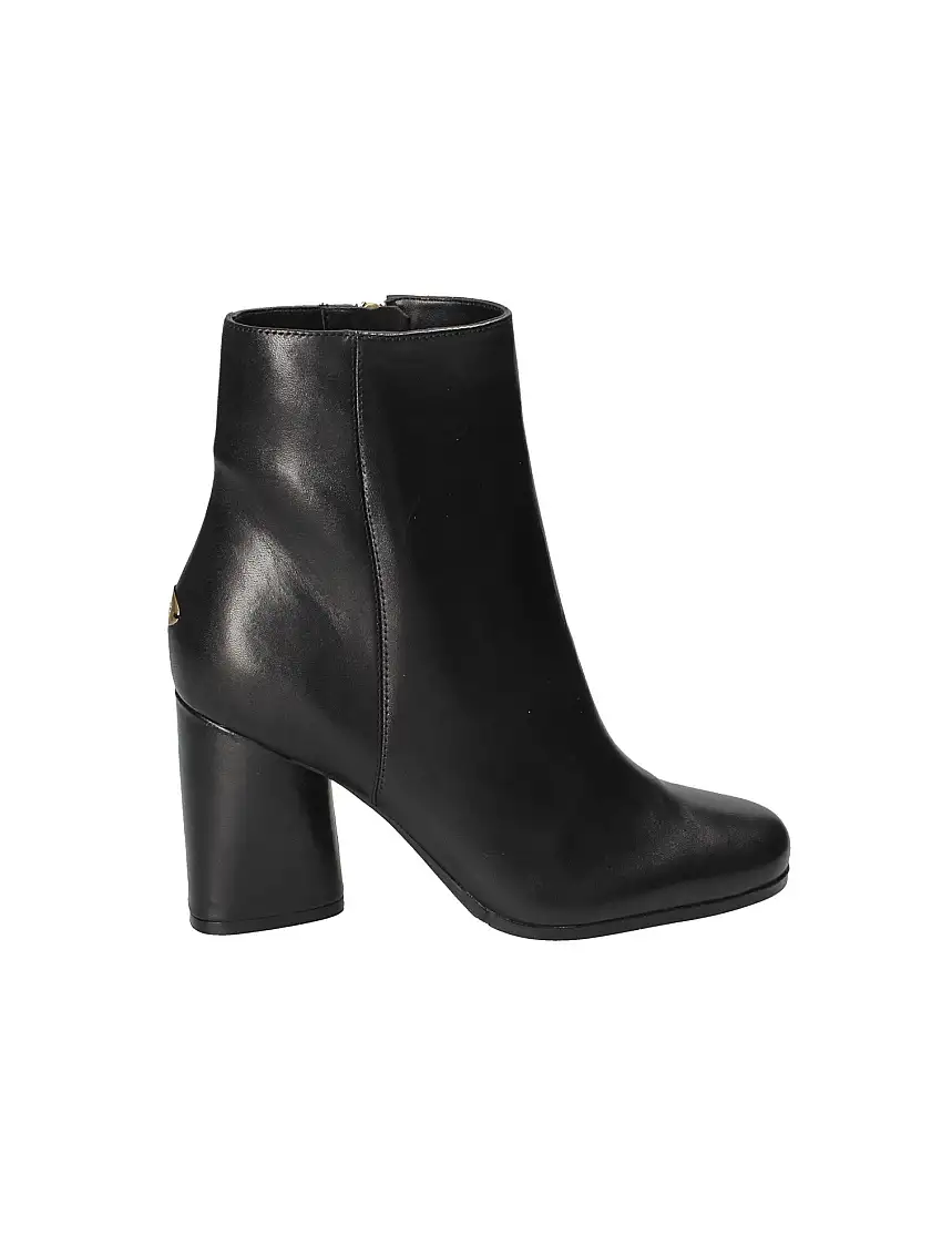 Guess Stivaletti FLCH24 LEA10