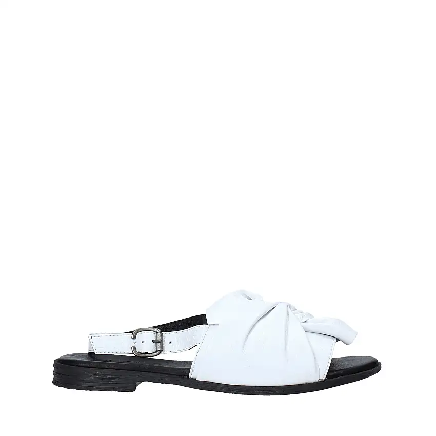 Bueno Shoes Sandali Q2005