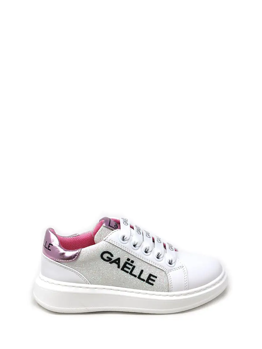 Gaelle Sneakers G-1800