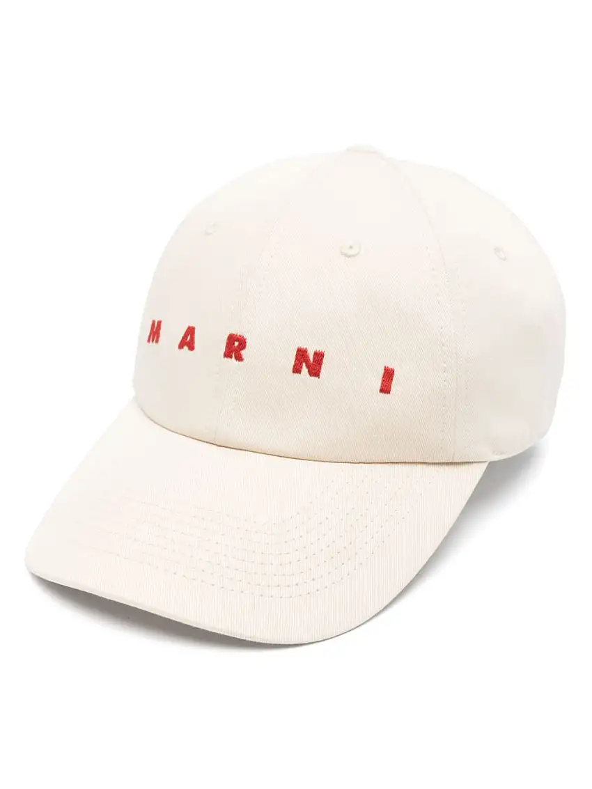 Marniberretto con logo ricamato