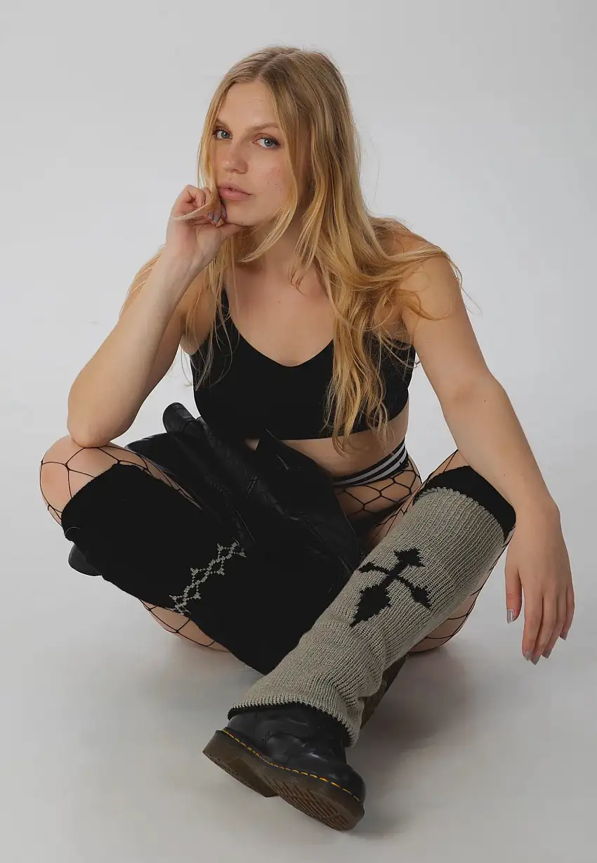 Pamela Mann - Reversable Cross And Wire - Scaldamuscoli