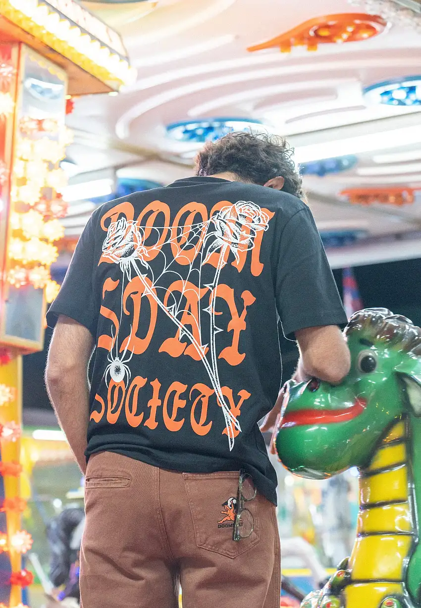 Doomsday Society - Rose Trap Black - T-Shirt