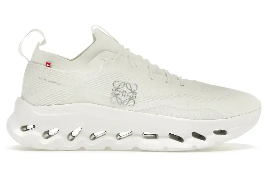 On Running Cloudtilt LOEWE All White