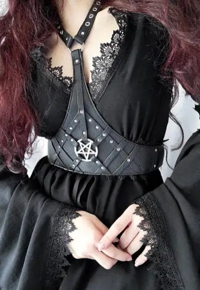 Restyle - Pentagram Waist With A Collar Black - Imbragatura
