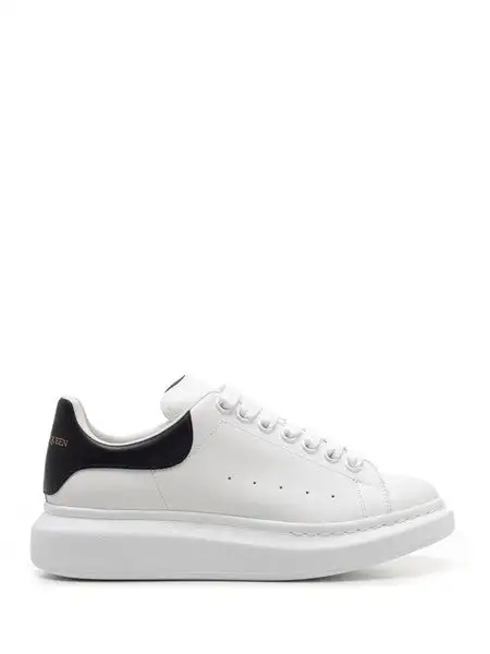 Alexander Mcqueen Sneaker "Oversize" talloncino nero