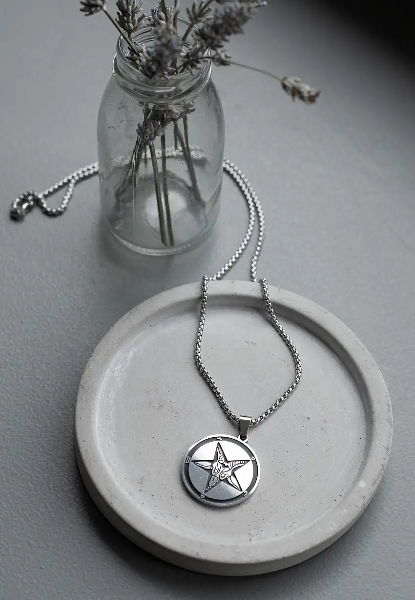 Easure - Goat - Collana