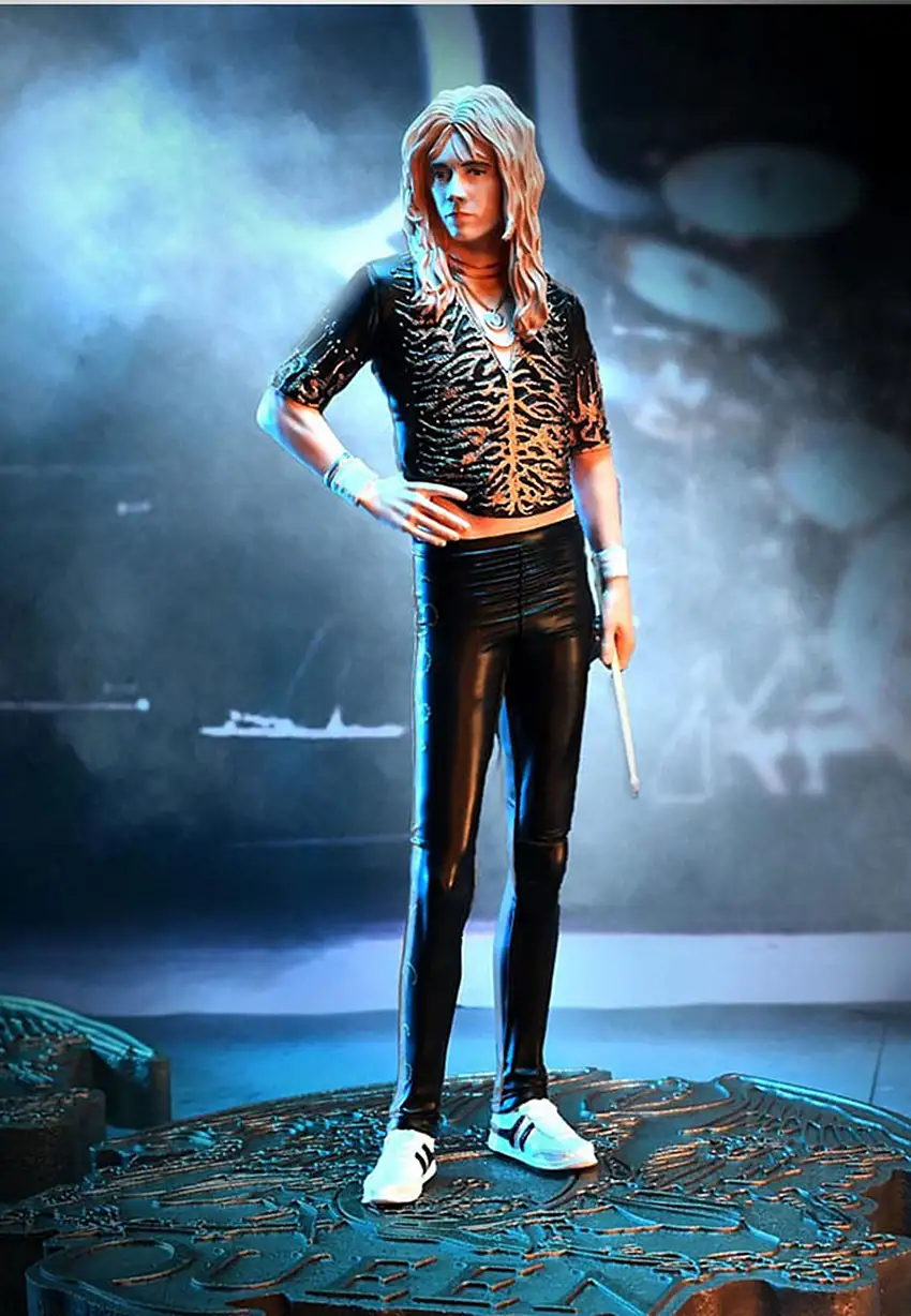 Queen - Roger Taylor II (Sheer Heart Attack Era) Rock Iconz - Statua