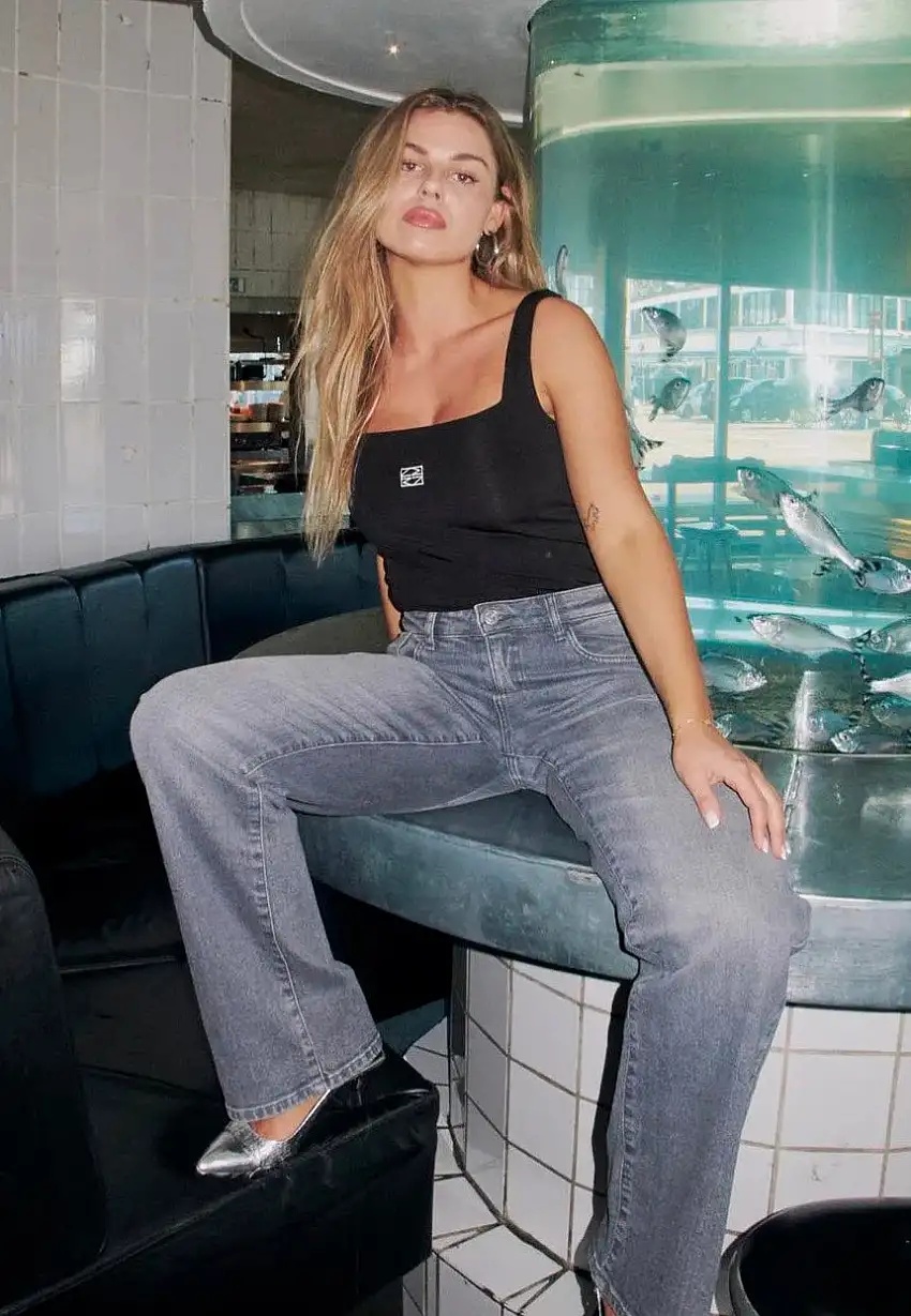 Noisy May - Teresa Square Neck Black - Body